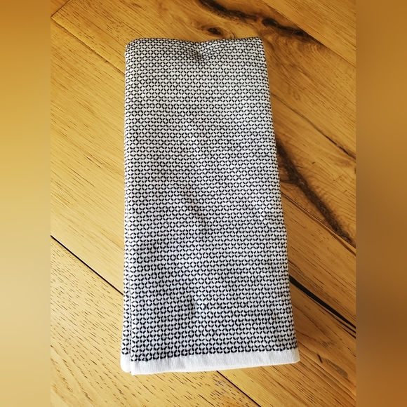 Nwt set of 3 kitchen towels - Picture 2 of 7